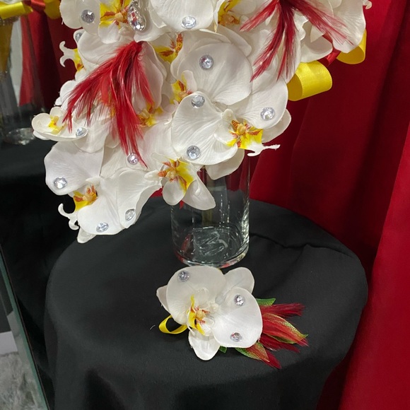 Hand Made Brooch Bouquet for Prom or Bridal - Picture 3 of 12